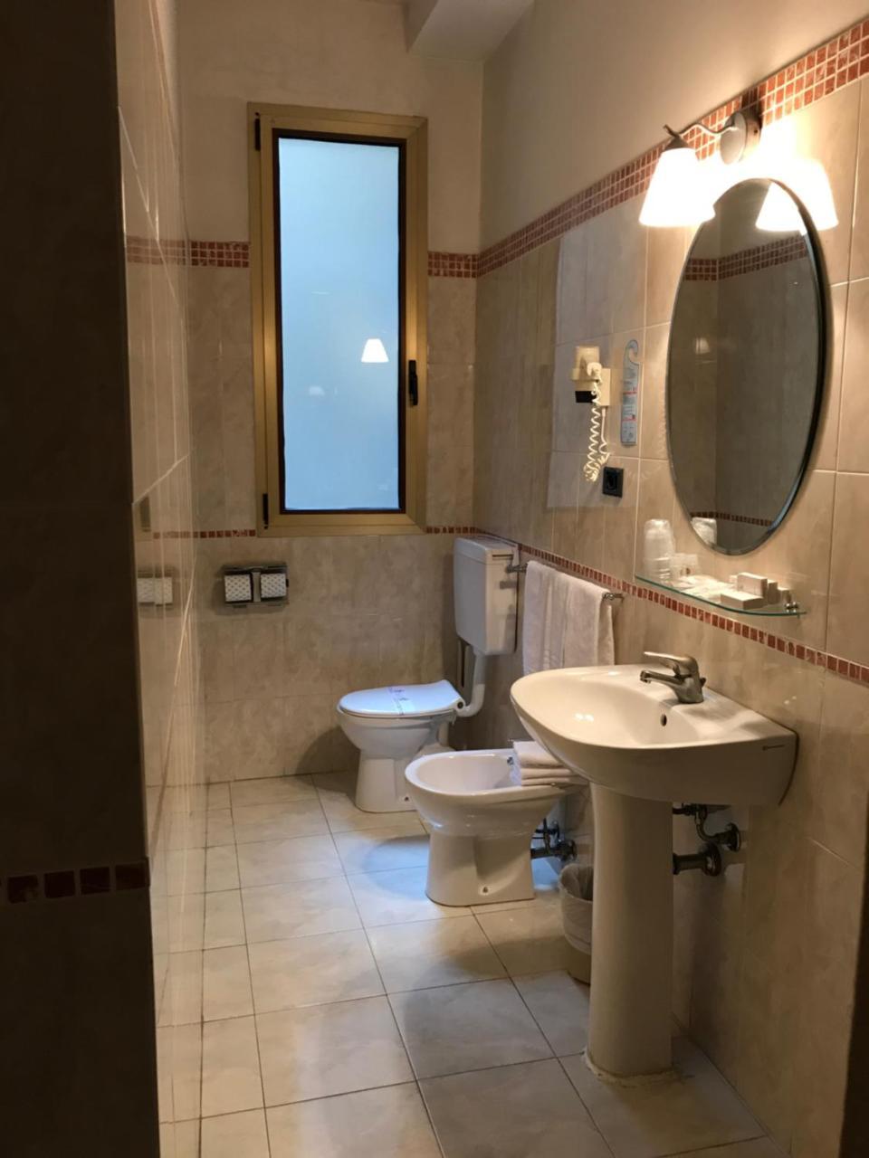 Hotel San Felice Bologna Bagian luar foto